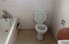 3 Bed House with En Suite at Limury Road - 12
