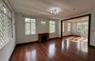 5 Bed Townhouse with En Suite in Rosslyn - 17