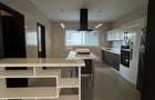 3 Bed Apartment with En Suite in Riverside - 16