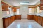 5 Bed House with En Suite in Kyuna - 18