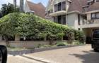 6 Bed Townhouse with En Suite in Lavington - 1