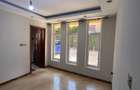 5 Bed Townhouse with En Suite at Lavington Green - 18
