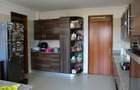 4 Bed Apartment with En Suite in Parklands - 13