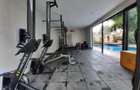 Serviced 2 Bed Apartment with En Suite in Lavington - 17