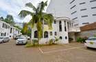 5 Bed Villa with En Suite in Westlands Area - 19