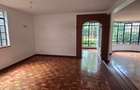 5 Bed Townhouse with En Suite at Ndoto Road - 15