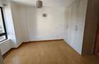 1 Bed Apartment with En Suite in Kilimani - 11