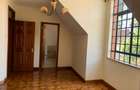 4 Bed Townhouse with En Suite in Lavington - 19