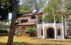 5 Bed House with En Suite in Runda - 2