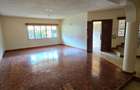 5 Bed Townhouse with En Suite in Lavington - 13