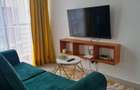 Serviced Studio Apartment with En Suite at Racecourse - 2