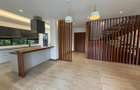 3 Bed House with En Suite in Rosslyn - 6