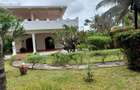 4 Bed House with En Suite in Watamu - 2