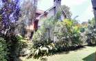 4 Bed Townhouse with En Suite at Lavington - 2