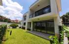 5 Bed Townhouse with En Suite in Lavington - 1