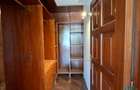 5 Bed House with En Suite in Runda - 9