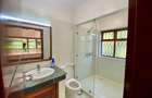 6 Bed Townhouse with En Suite in Runda - 19