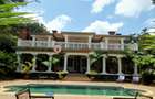 5 Bed Villa with En Suite at Bongani Road - 1