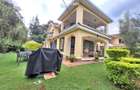 4 Bed Townhouse with En Suite at Lavington - 1