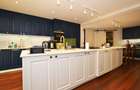 4 Bed House in Nyari - 11