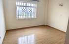 2 Bed Apartment with Gym in Kilimani - 1