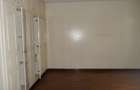 3 Bed Apartment with En Suite at Lavington - 18