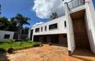 6 Bed Villa with En Suite in Runda - 3