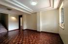 5 Bed Townhouse with En Suite in Lavington - 8