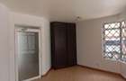 4,000 ft² Office with Service Charge Included at Riverside Drive - 7
