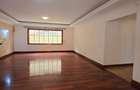 5 Bed Townhouse with En Suite at Apple Cross - 19