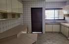 4 Bed Townhouse with En Suite in Rhapta Road - 18