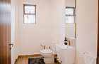4 Bed Townhouse with En Suite at Two Rivers - 9