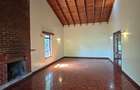 4 Bed House with En Suite in Runda - 16