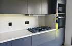 3 Bed Apartment with En Suite at Central - 14