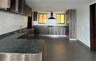 4 Bed Apartment with En Suite at Valley Arcade - 5