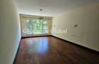 4 Bed Apartment with En Suite in Spring Valley - 19