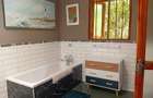 2 Bed House with En Suite at Rhino Park - 5