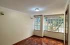 5 Bed Townhouse with En Suite in Lavington - 6