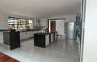 5 Bed House with En Suite in Runda - 17