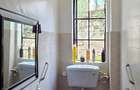 3 Bed House with En Suite in Ridgeways - 20