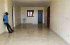 3 Bed Apartment with En Suite at 3Rd Avanue - 4