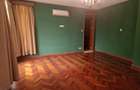 5 Bed House with En Suite in Lavington - 13