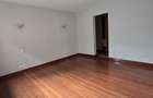 5 Bed Townhouse with En Suite at Lavington Off Convent Road - 14