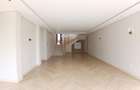 6 Bed Townhouse with En Suite at Lavington - 14