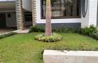 5 Bed Townhouse with En Suite in Westlands Area - 3