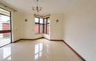 6 Bed Townhouse with En Suite at Lavington Green - 5