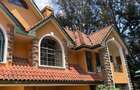 5 Bed House with En Suite at Lavington - 1