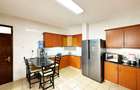 4 Bed Apartment with Parking in Parklands - 8