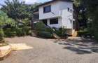 5 Bed House with Backup Generator in Gigiri - 11