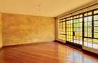 4 Bed Apartment with En Suite in Lavington - 5